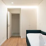 Pardal 15 - Boutique 2 Bed With Free Parking Nearby *