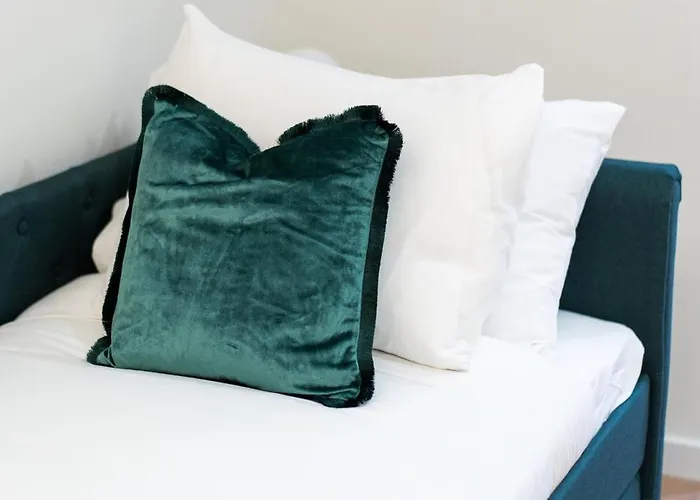 Pardal 15 - Boutique 2 Bed With Free Parking Nearby דירה *