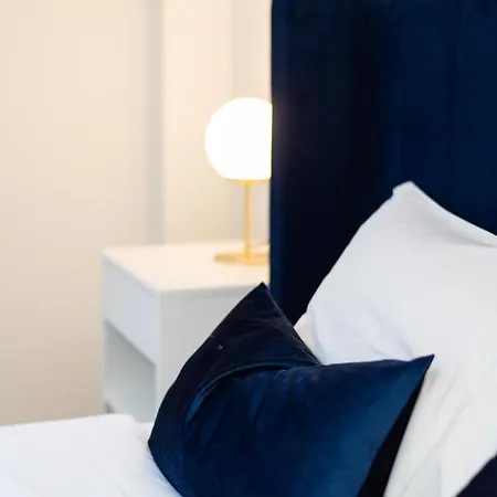 Pardal 15 - Boutique 2 Bed With Free Parking Nearby شقة *