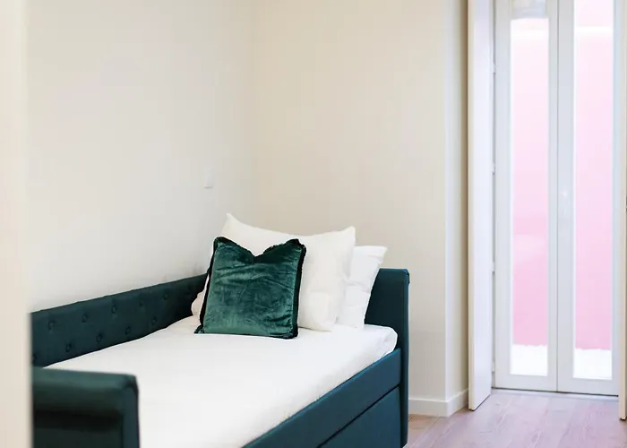 Pardal 15 - Boutique 2 Bed With Free Parking Nearby Appartement