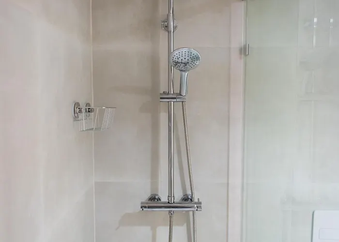 Pardal 15 - Boutique 2 Bed With Free Parking Nearby